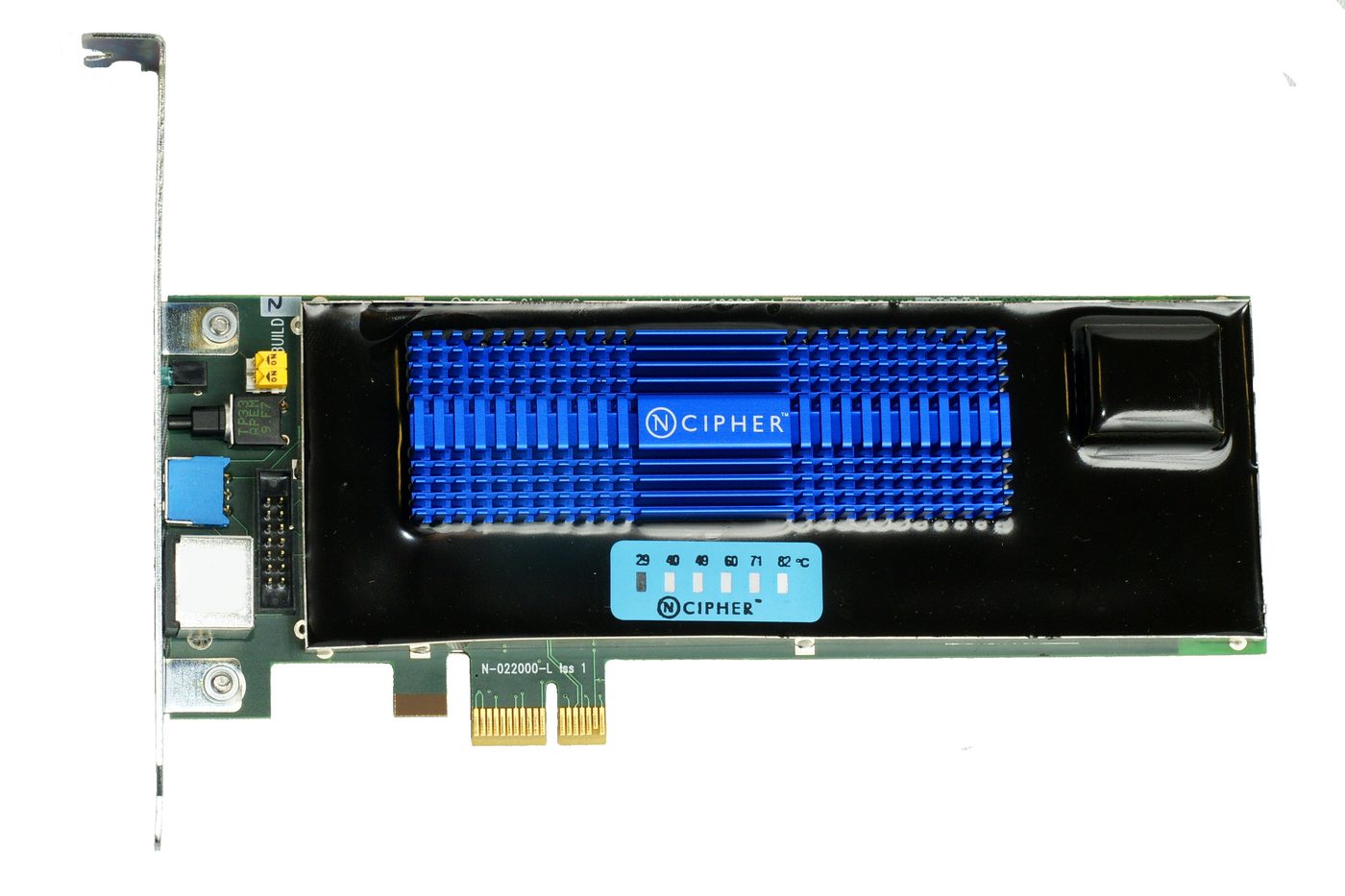 Un module matériel de sécurité nCipher nShield F3, une carte PCI